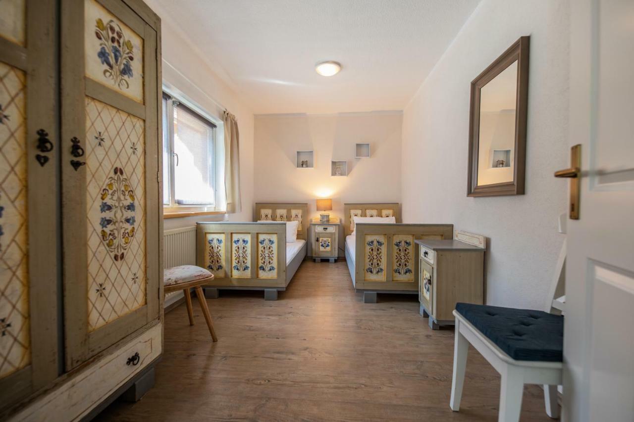 Ferienwohnung Am Platzl Neustift im Stubaital Buitenkant foto